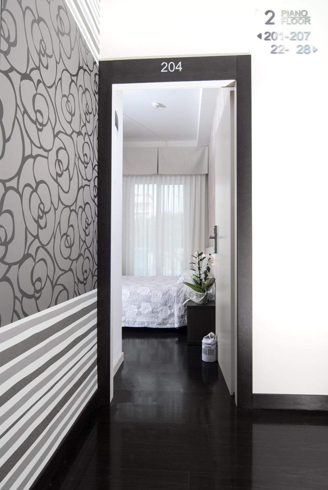 Hotel Letizia Rimini Exterior photo
